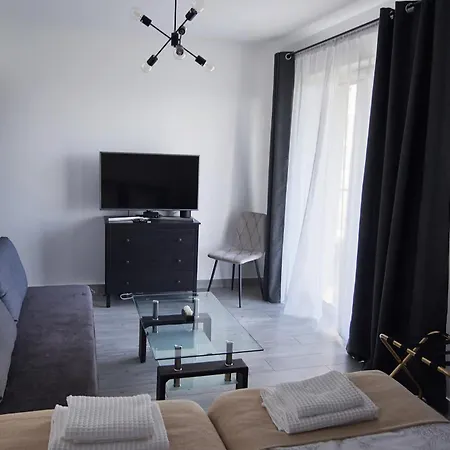 Apartament Carolina *